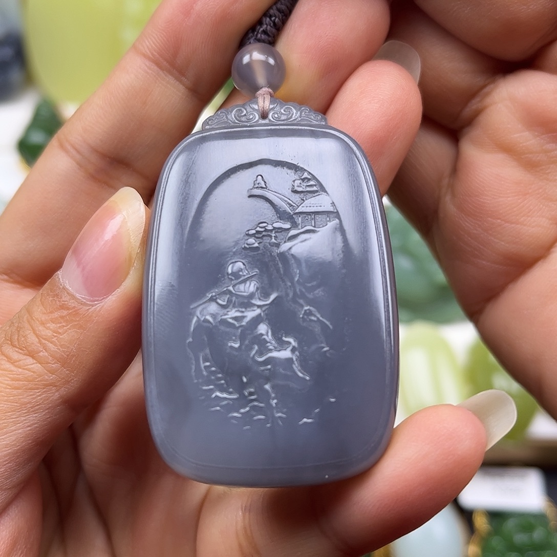 和田玉未镶嵌颈饰