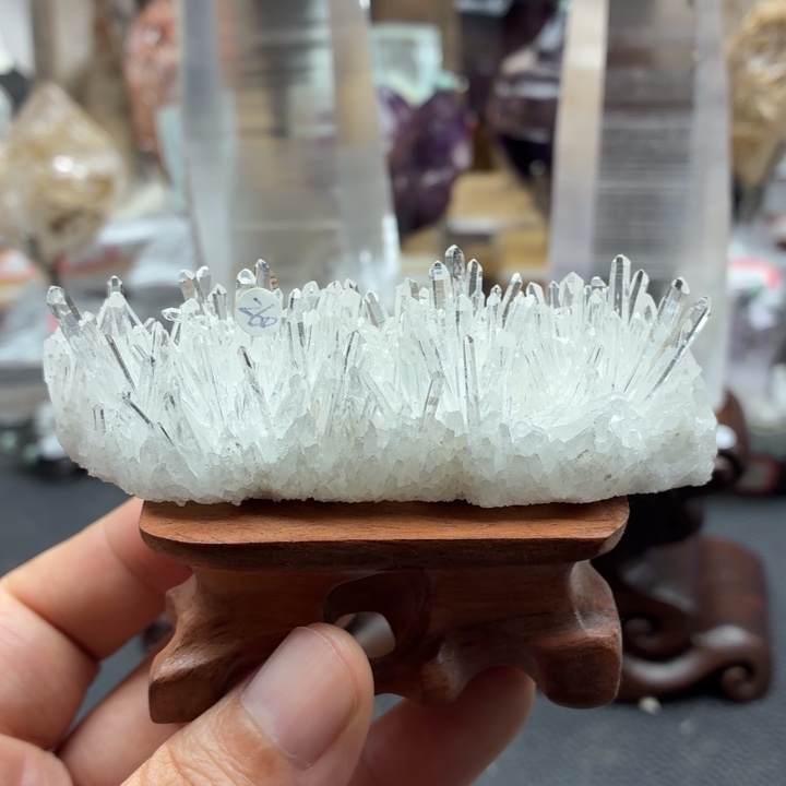 水晶摆件未镶嵌哥伦比亚利姆簇