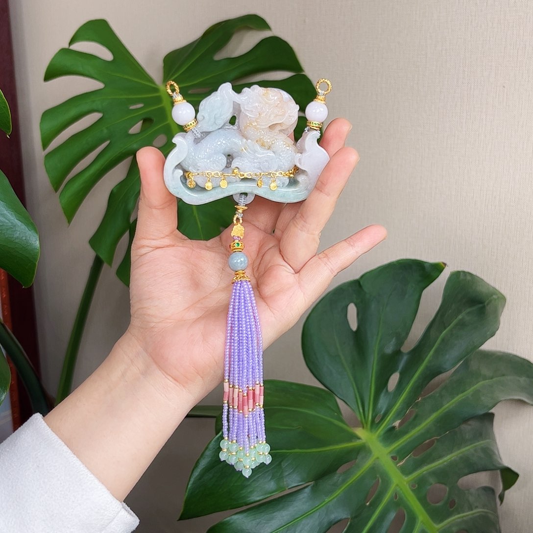 【闪购商品】翡翠吊坠(赠链)未镶嵌 龙