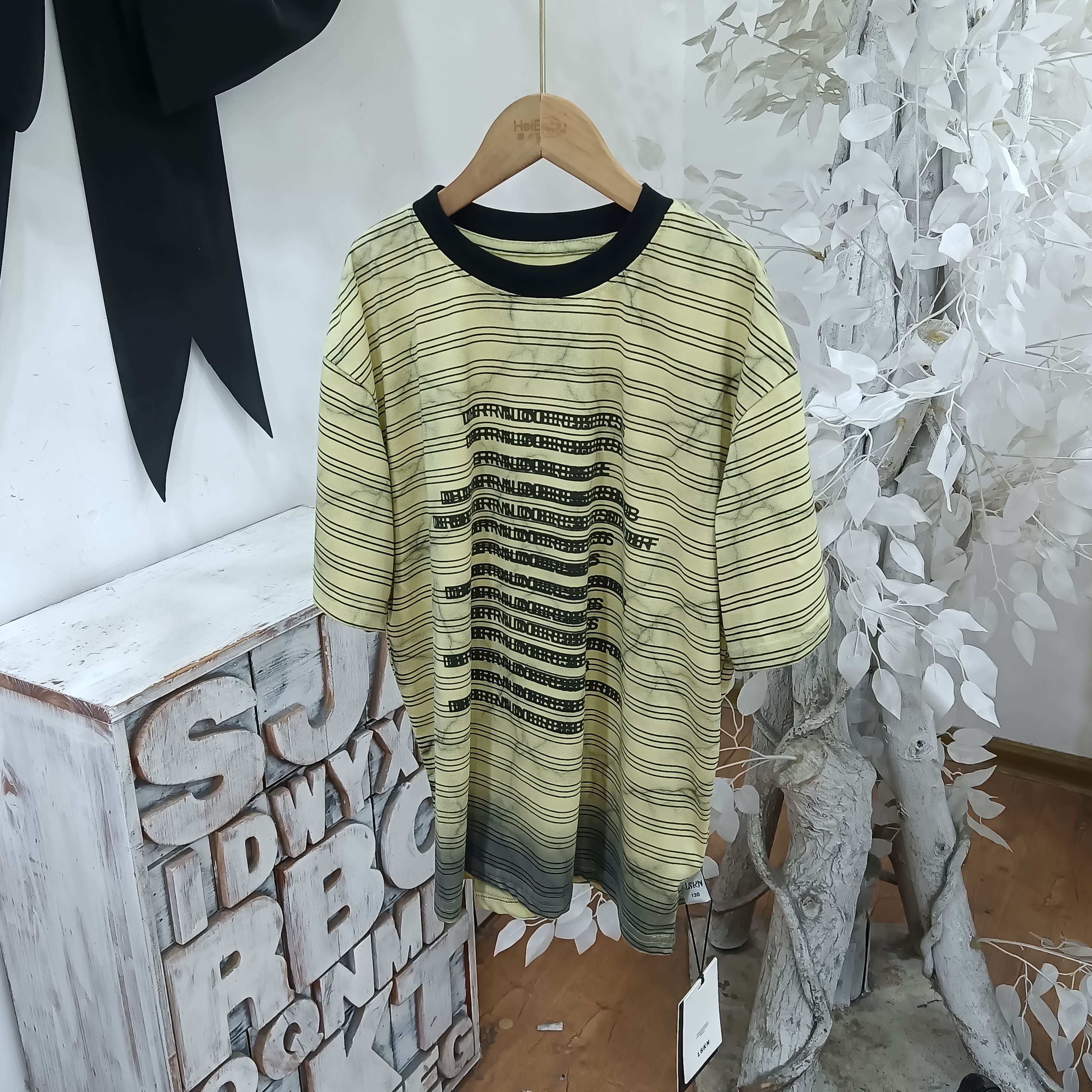 P897条纹短袖上衣