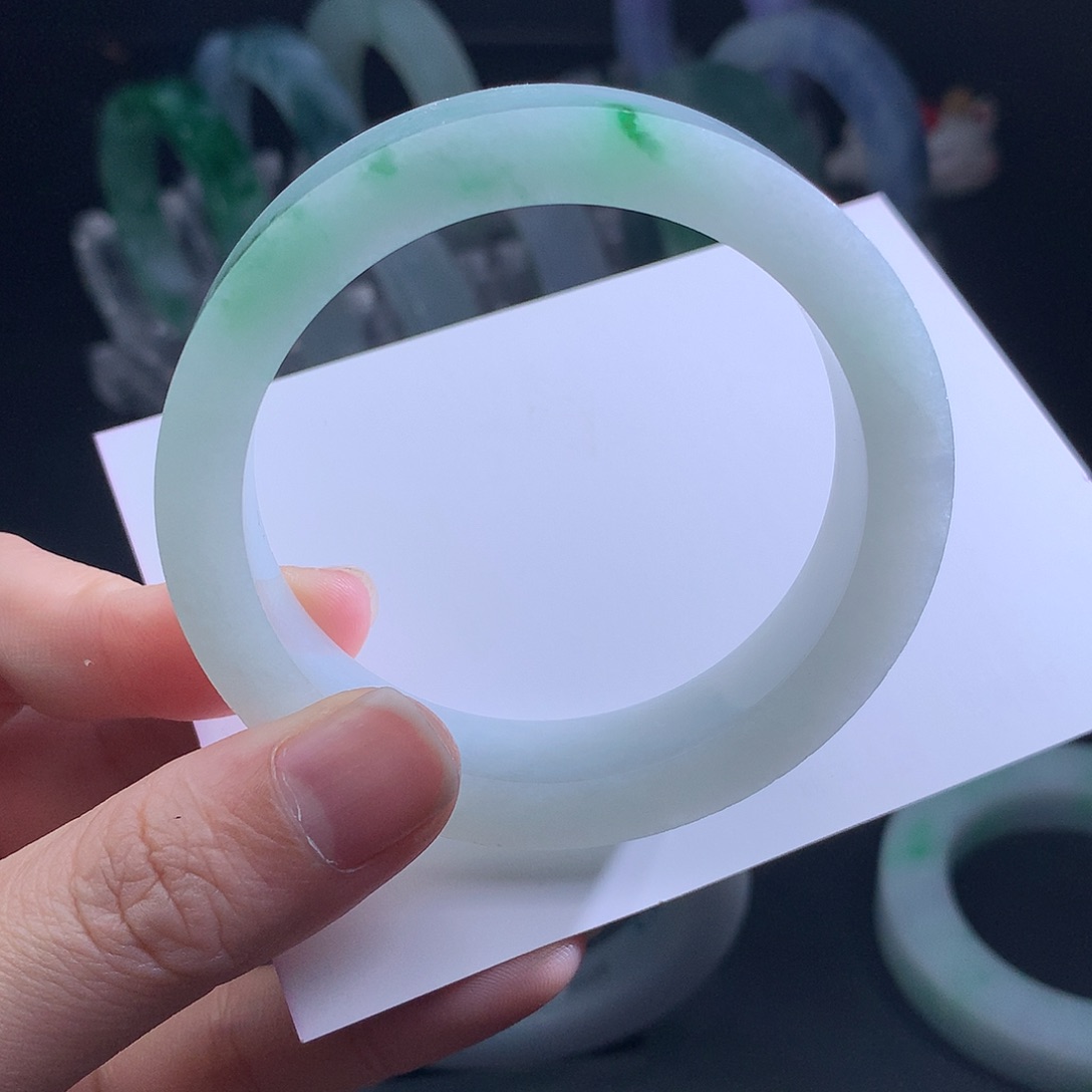定制翡翠手镯未镶嵌