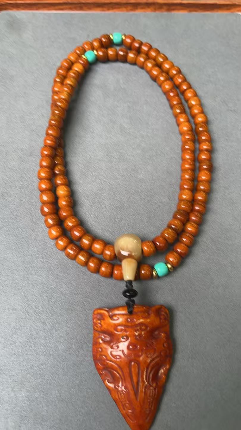 dg 黄 项链  辉鸿精选