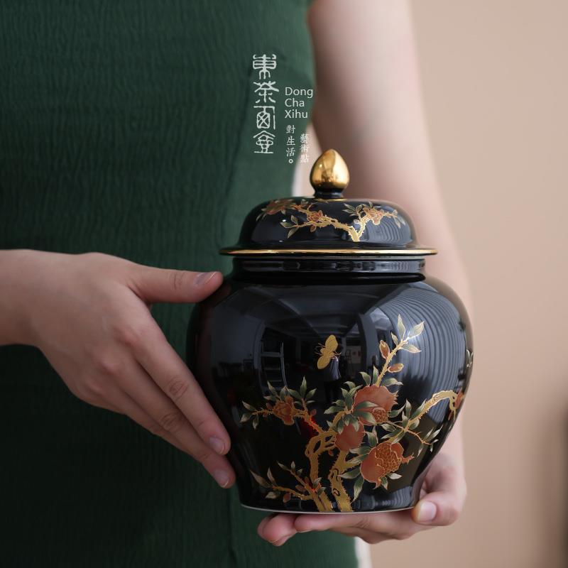 石榴定制黑釉半斤茶叶罐密封罐