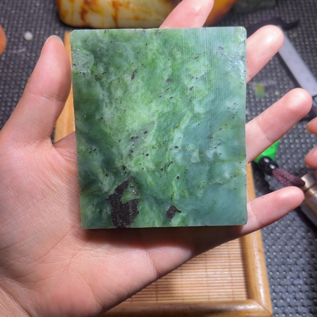 未镶嵌和田玉珠宝半成品