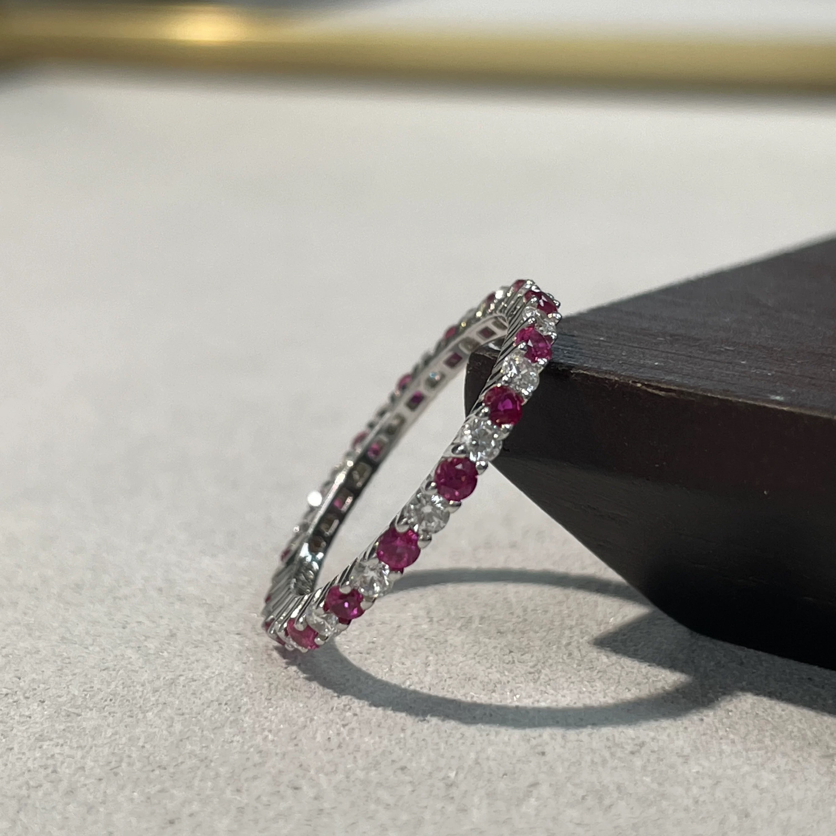 925银锆石戒指 925银闭口圈红刚白锆满钻排戒10-22号圈