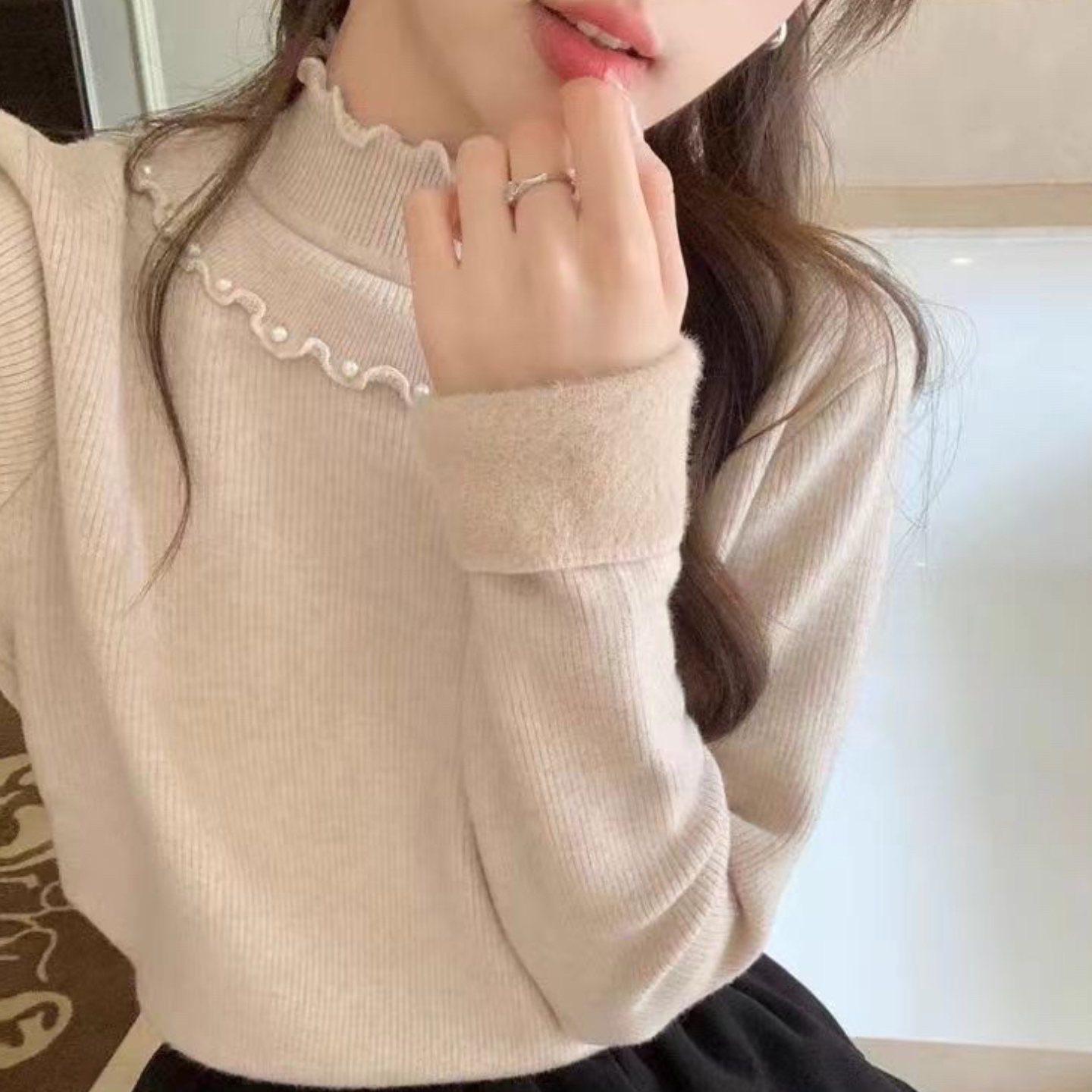 加绒半高领长袖毛衣针织衫女高级感上衣秋冬木耳边内搭一体绒套头