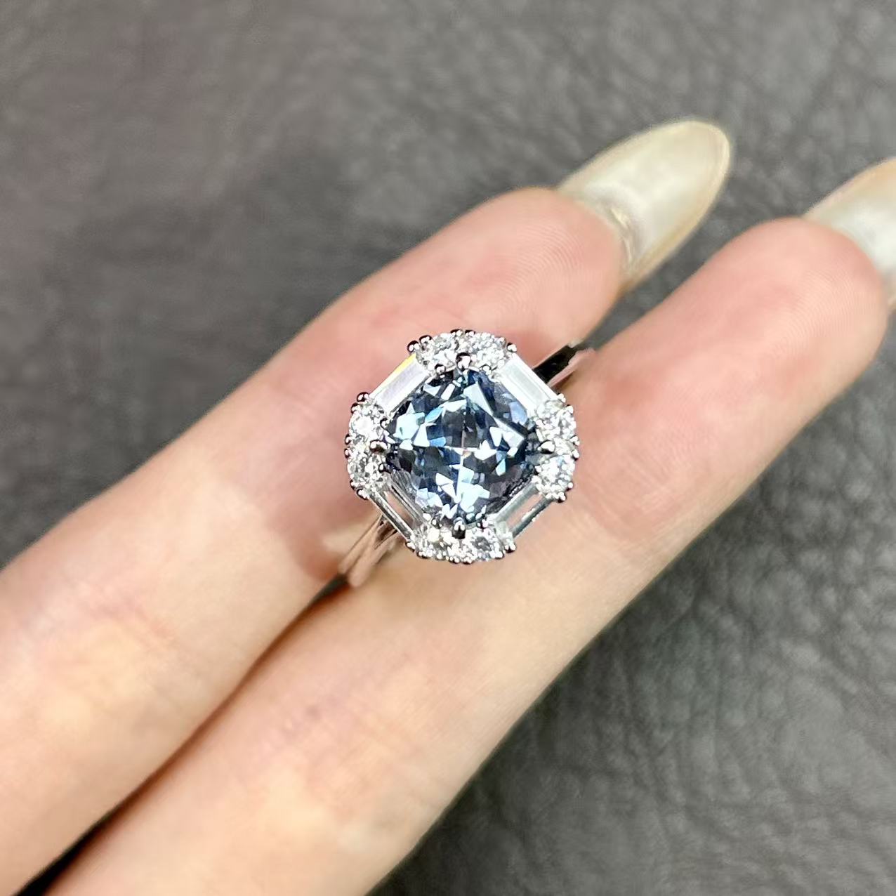 阿鲁沙-典藏高奢培育海蓝尖晶-精工合金戒指391