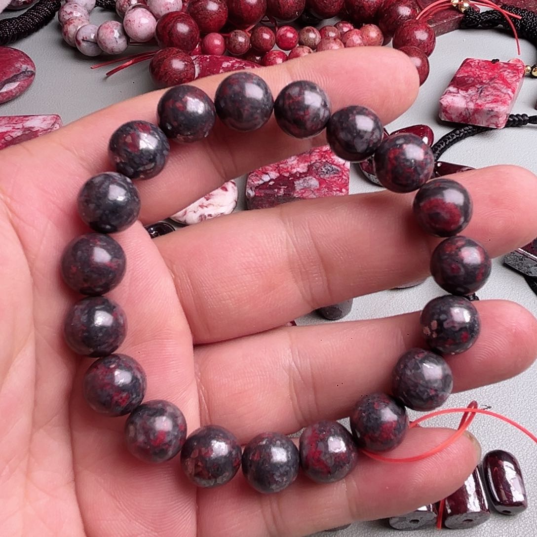 紫砂天然朱砂辰石吊坠