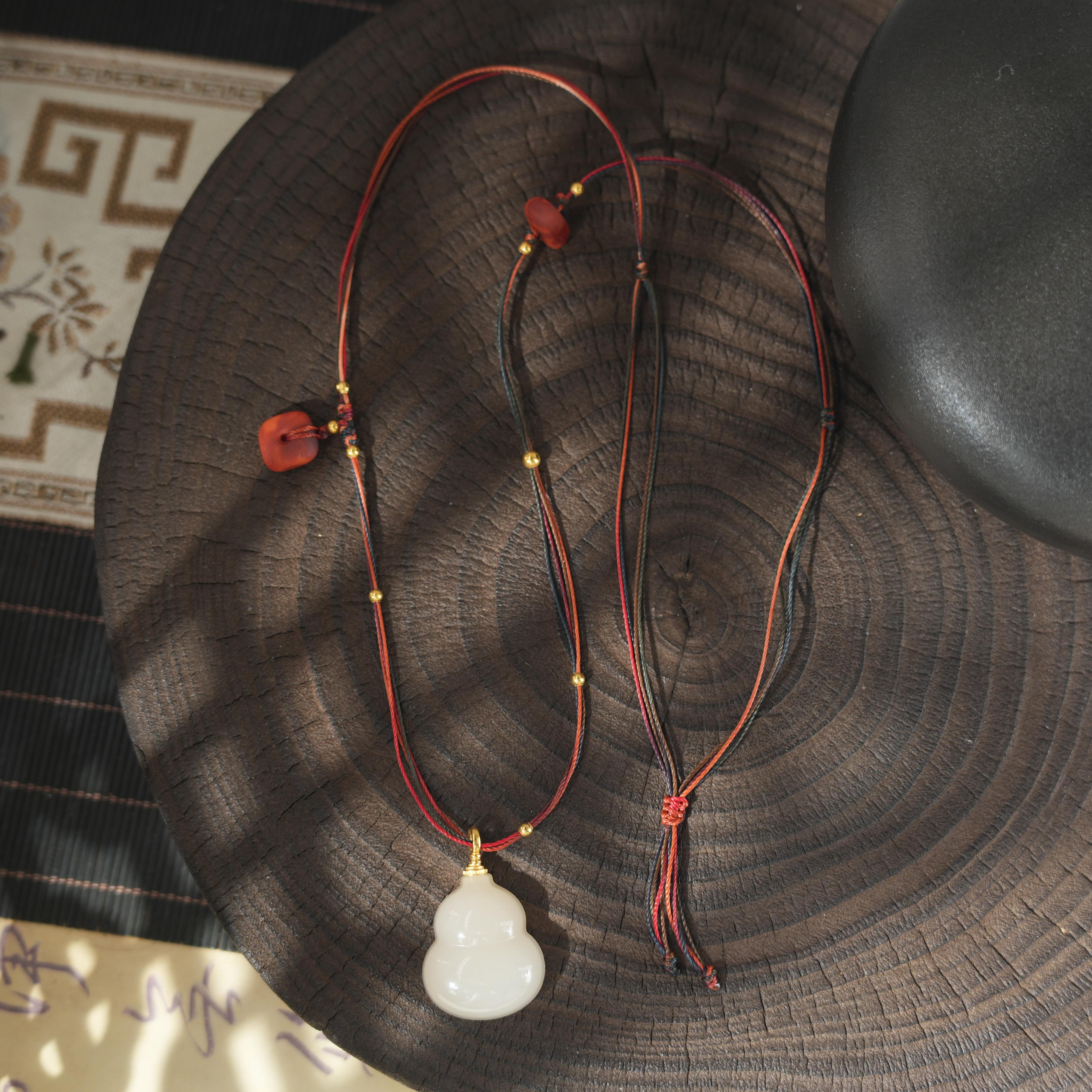 大粉葫-天然和田玉藕粉18K金吊坠（多样性发其一）