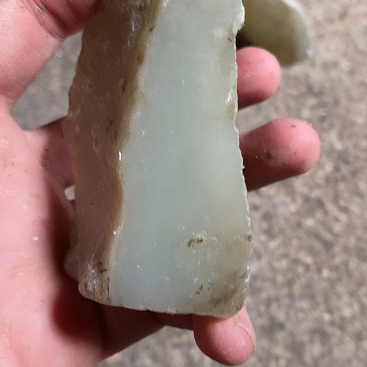 和田玉（糖玉）未镶嵌珠宝半成品