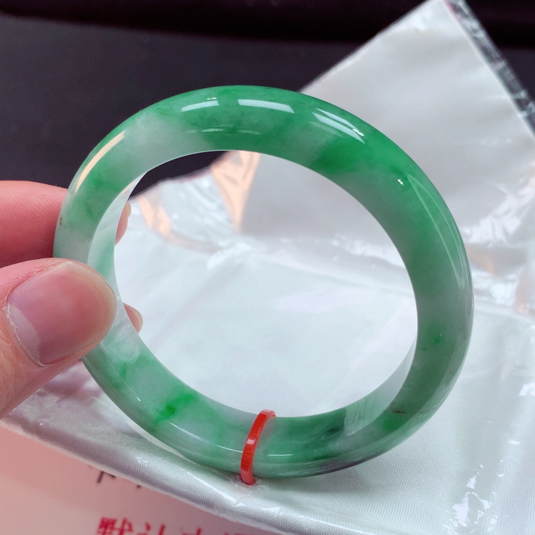 未镶嵌手镯翡翠831