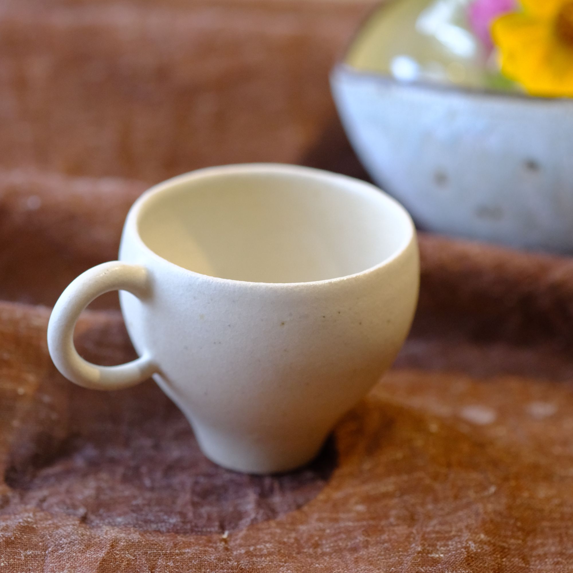 小喜宅 自在奶白迷你把手杯