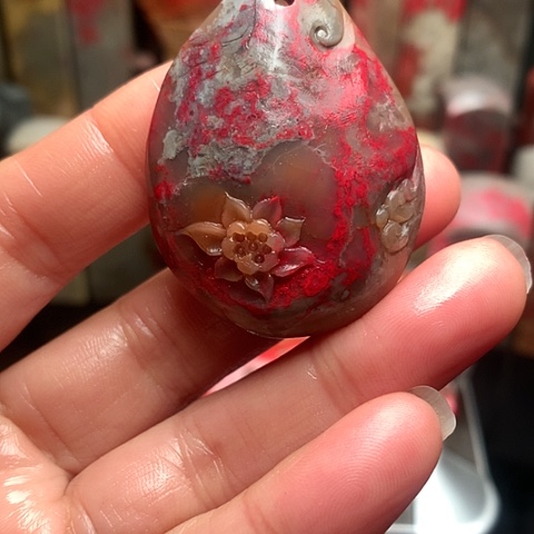 昌化石昌化鸡血石挂件