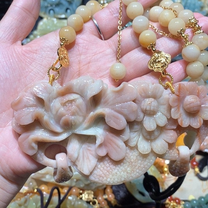 岫玉毛衣链未镶嵌恋****蛋