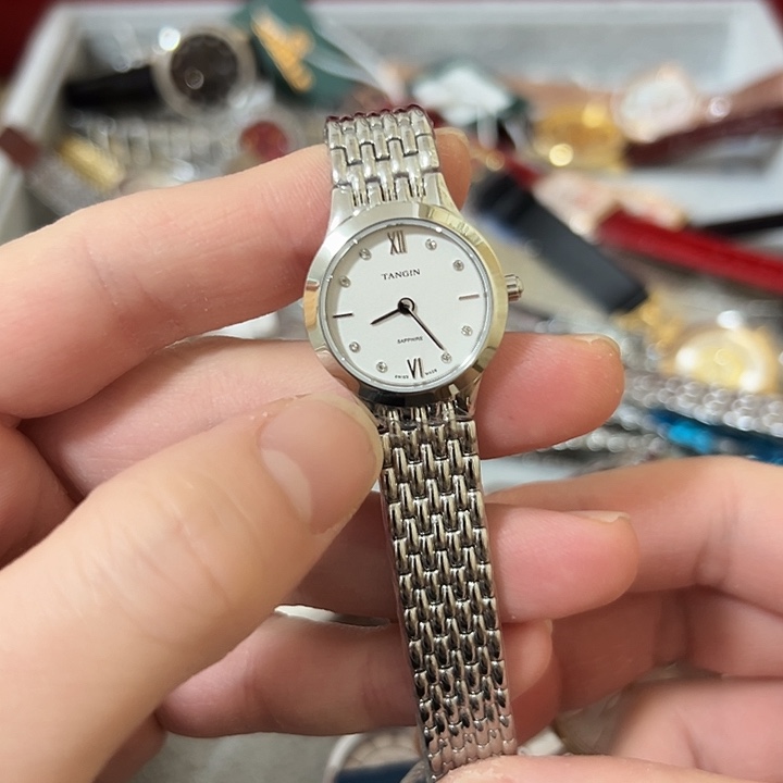 游***播钢牛皮（革）钢石英机芯