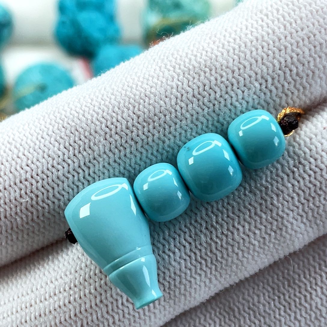 绿松石未镶嵌车挂