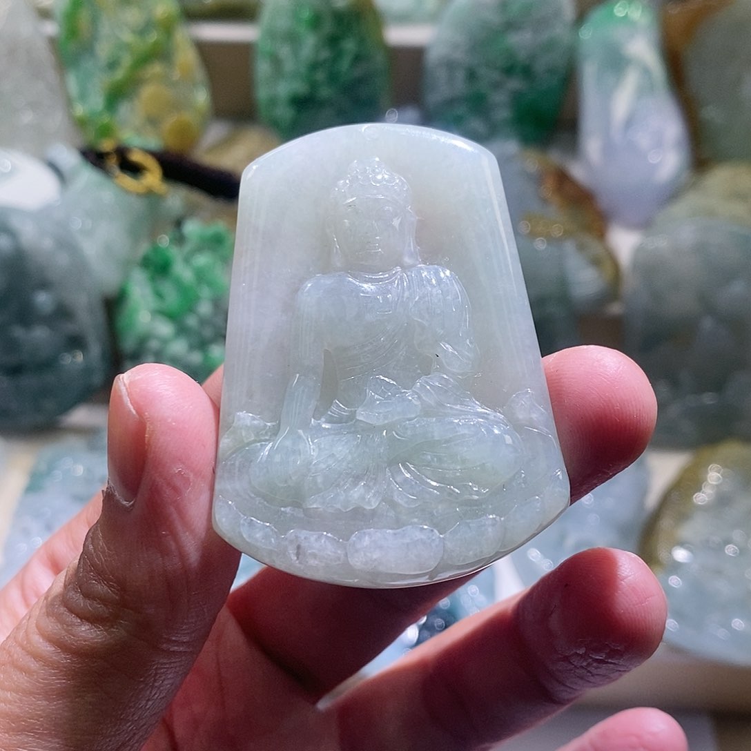 【闪购商品】翡翠颈饰未镶嵌阿咪