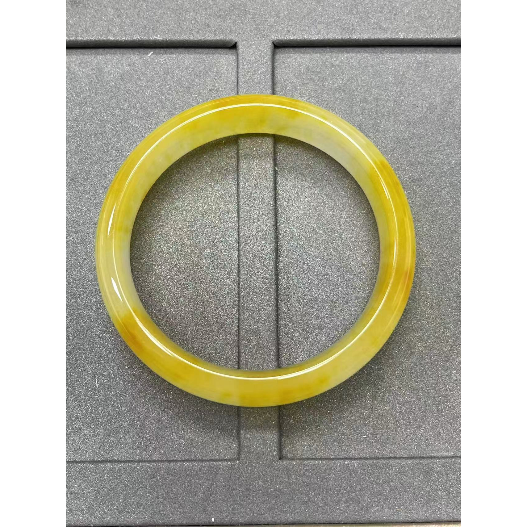  福玺甄选黄手镯2067