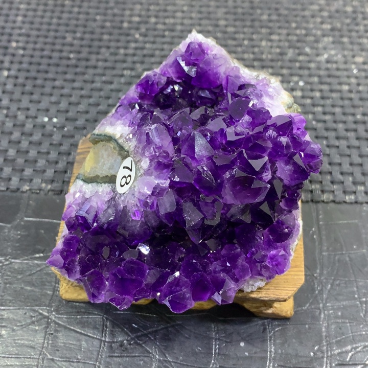紫晶摆件未镶嵌无t