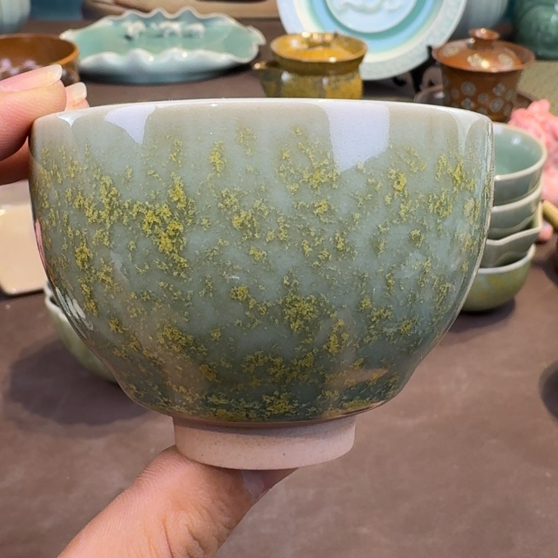 杯龙泉青瓷茶具微瑕