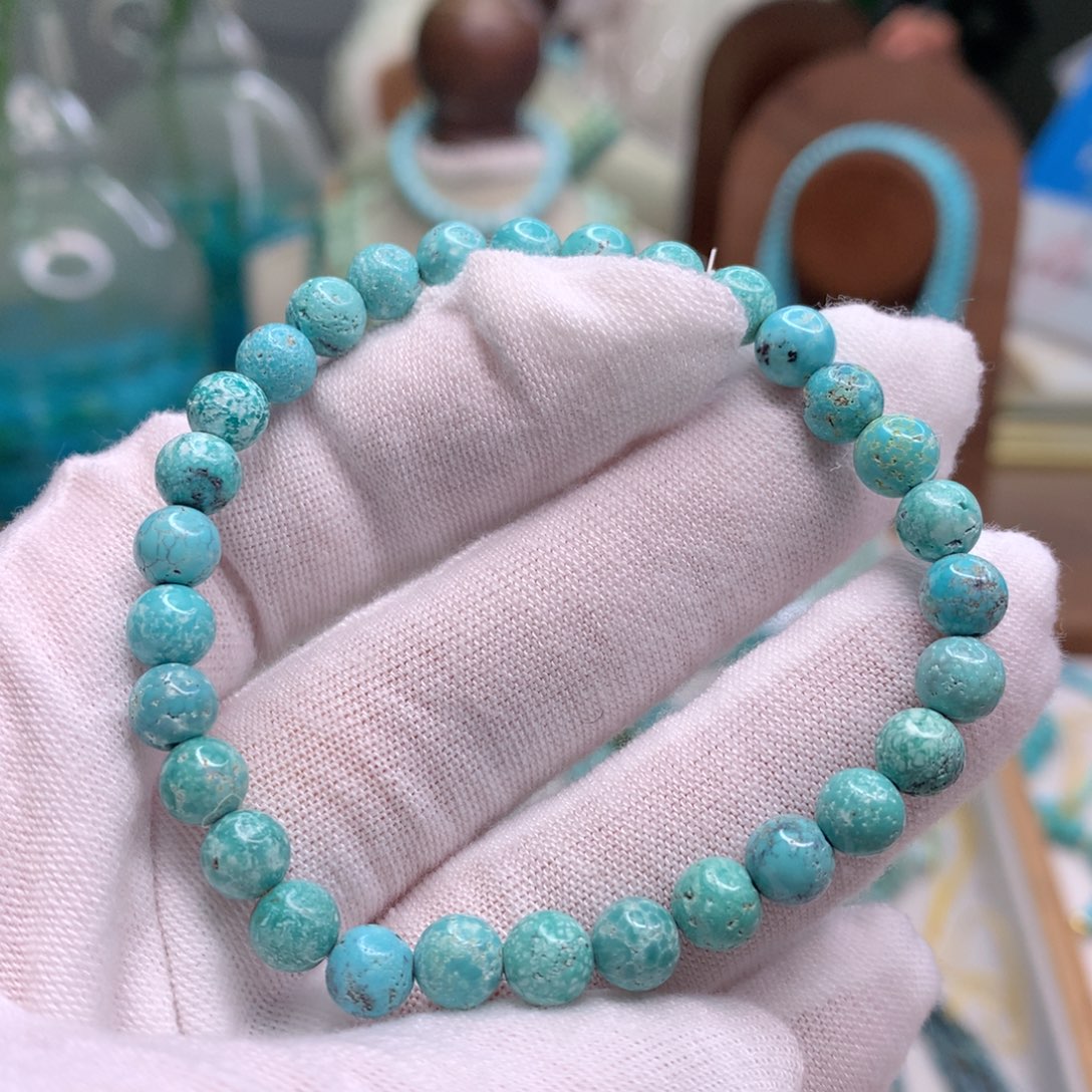 绿松石未镶嵌饰品