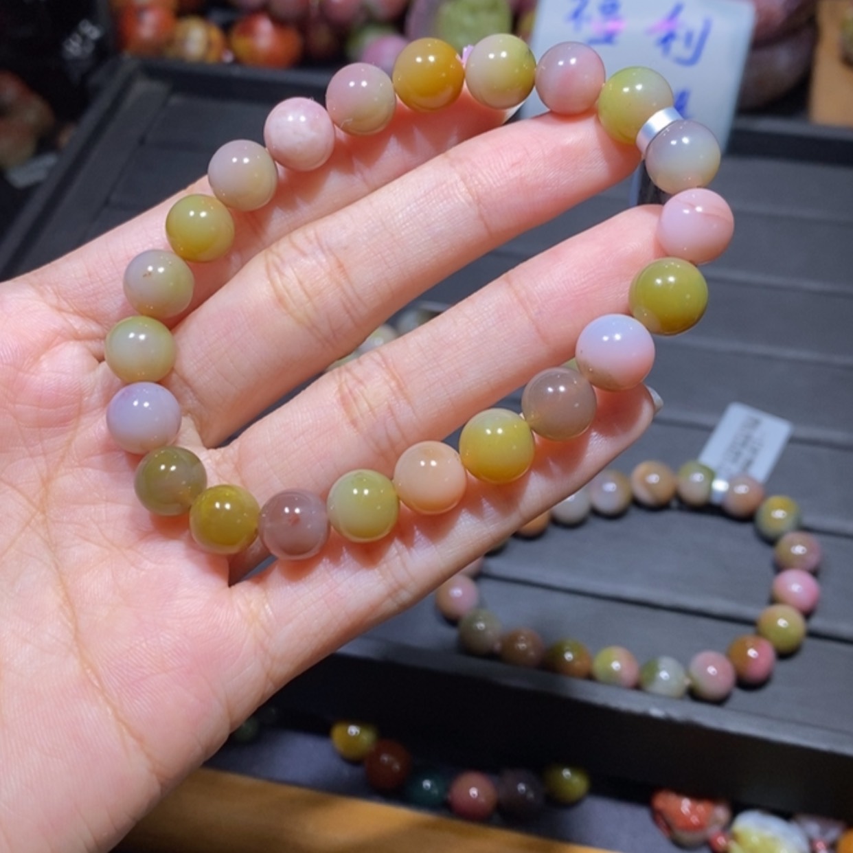 【闪购商品】未镶嵌手链玛瑙/玉髓盐源玛瑙。3克价