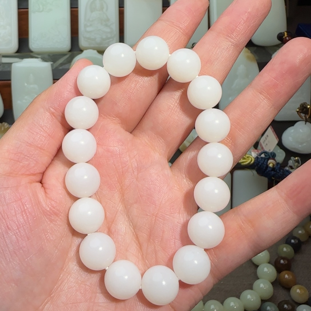 和田玉手链未镶嵌