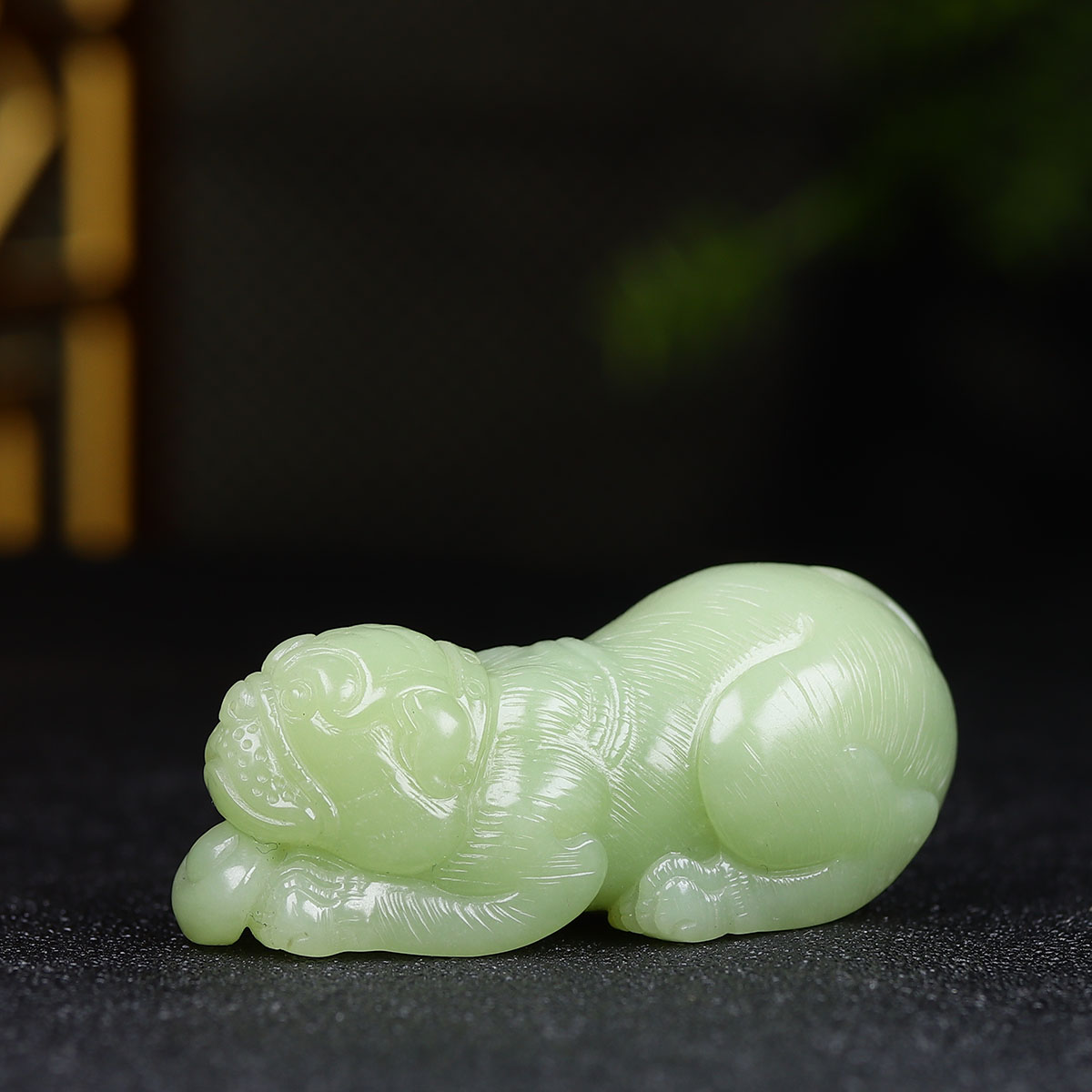 010333和田玉黄玉生肖狗挂件