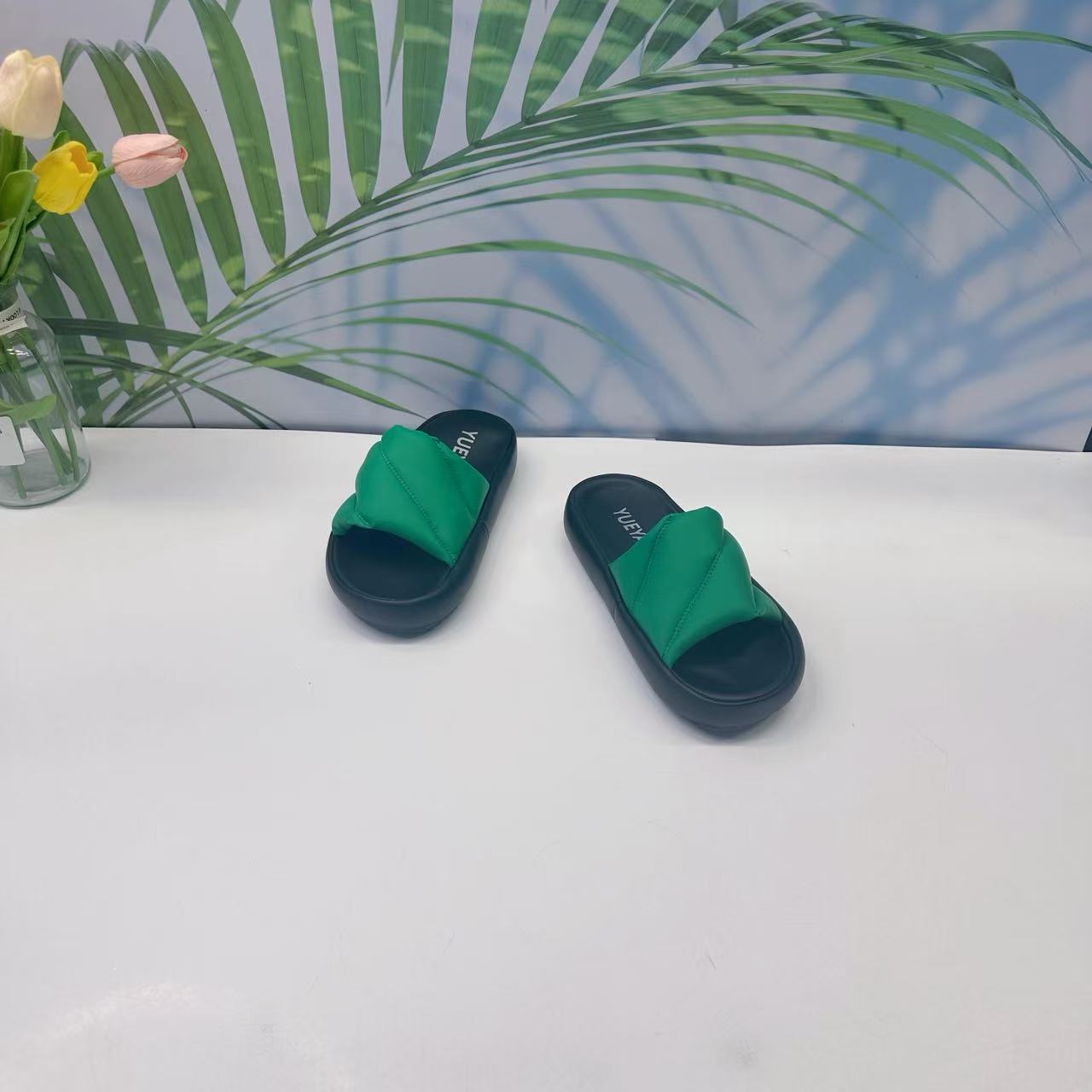 小强家女鞋 芽儿家时尚凉鞋（Y14-20-1）（W34AYV2638606）