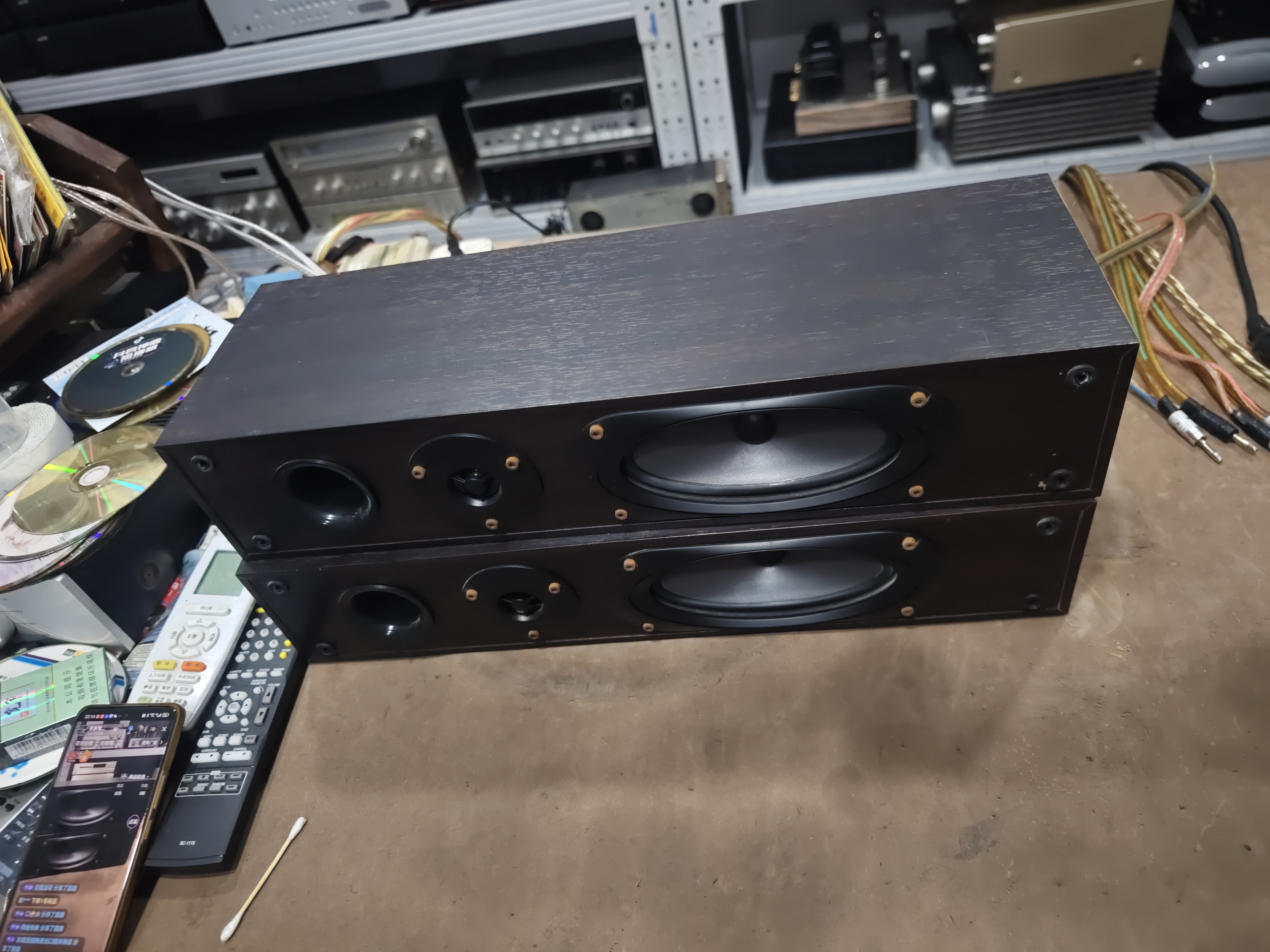 8新  CAV环绕音箱正常，没有网罩不包邮不退换货