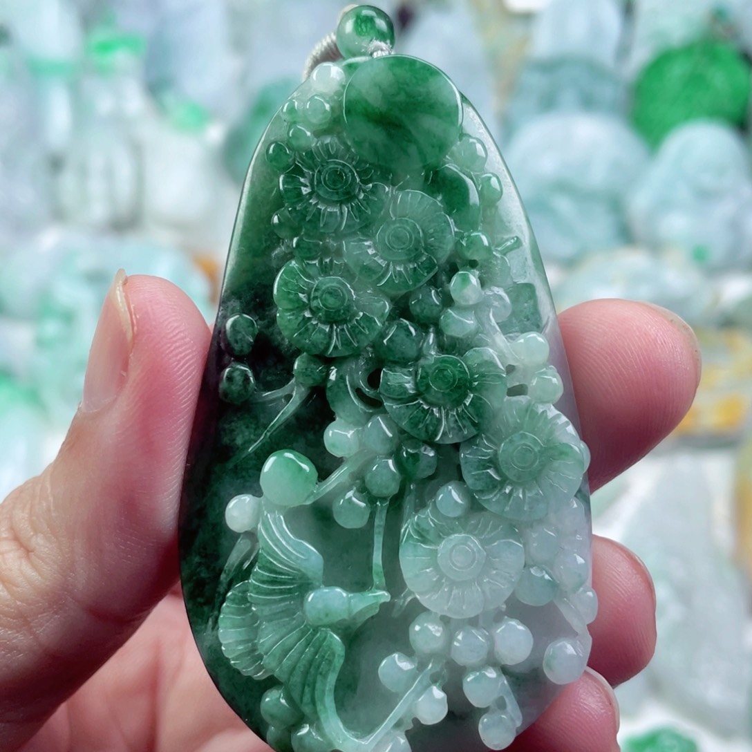 翡翠未镶嵌吊坠(不含链)