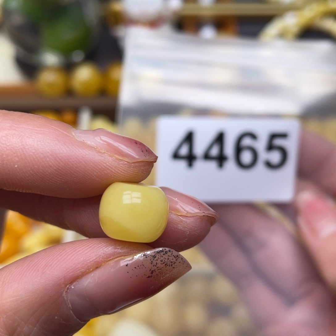 蜜蜡珠宝奇石未镶嵌11.1