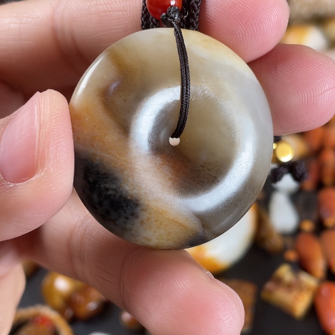 和田玉颈饰未镶嵌0*@