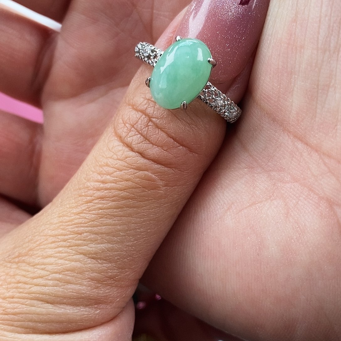 容***翡翠未镶嵌戒指缅甸