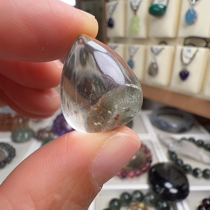 未镶嵌颈饰水晶天然幽灵水晶