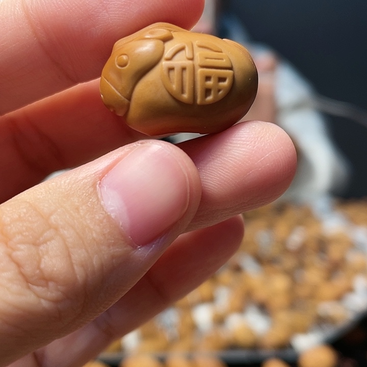 橄榄核吊坠橄榄核