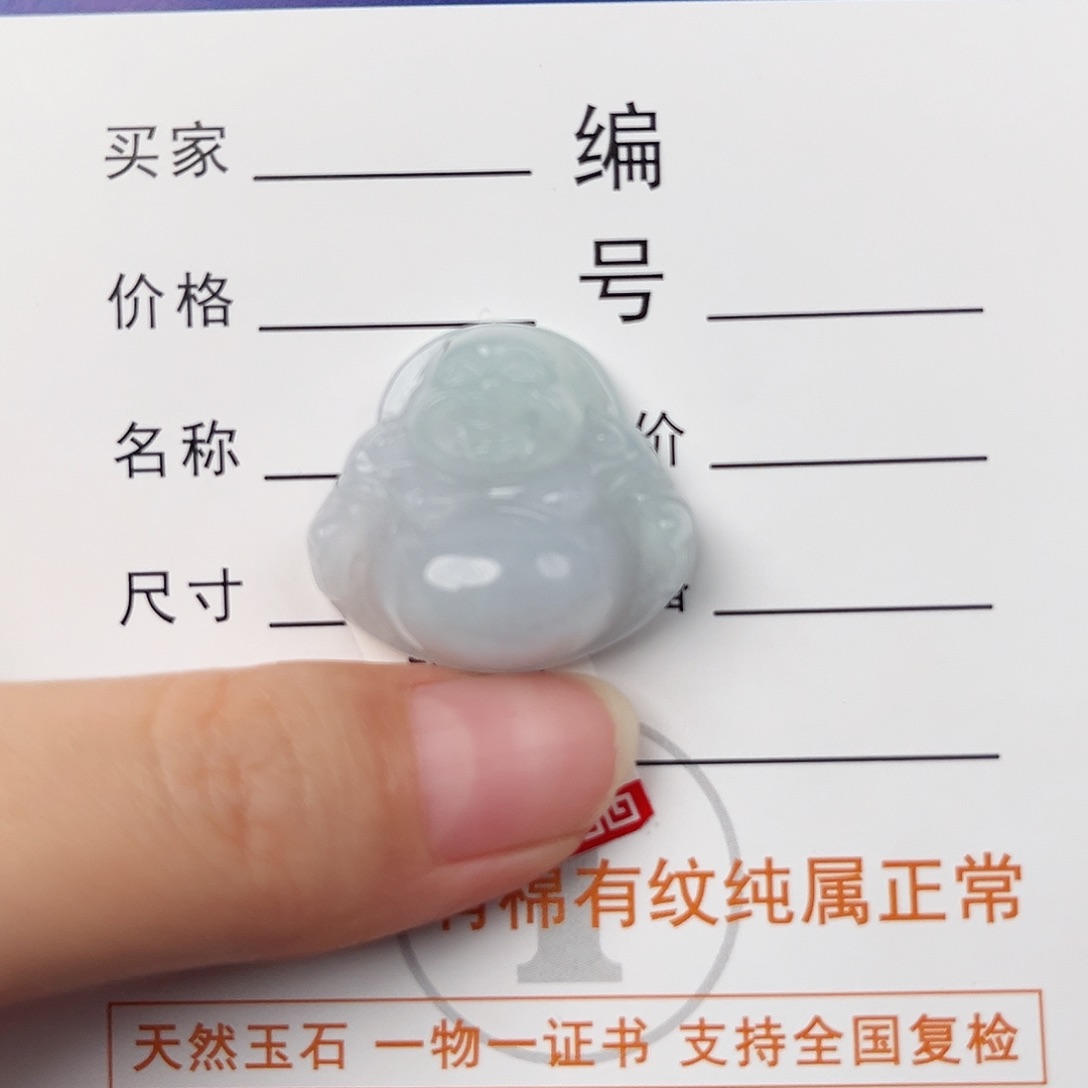 翡翠颈饰未镶嵌佛公
