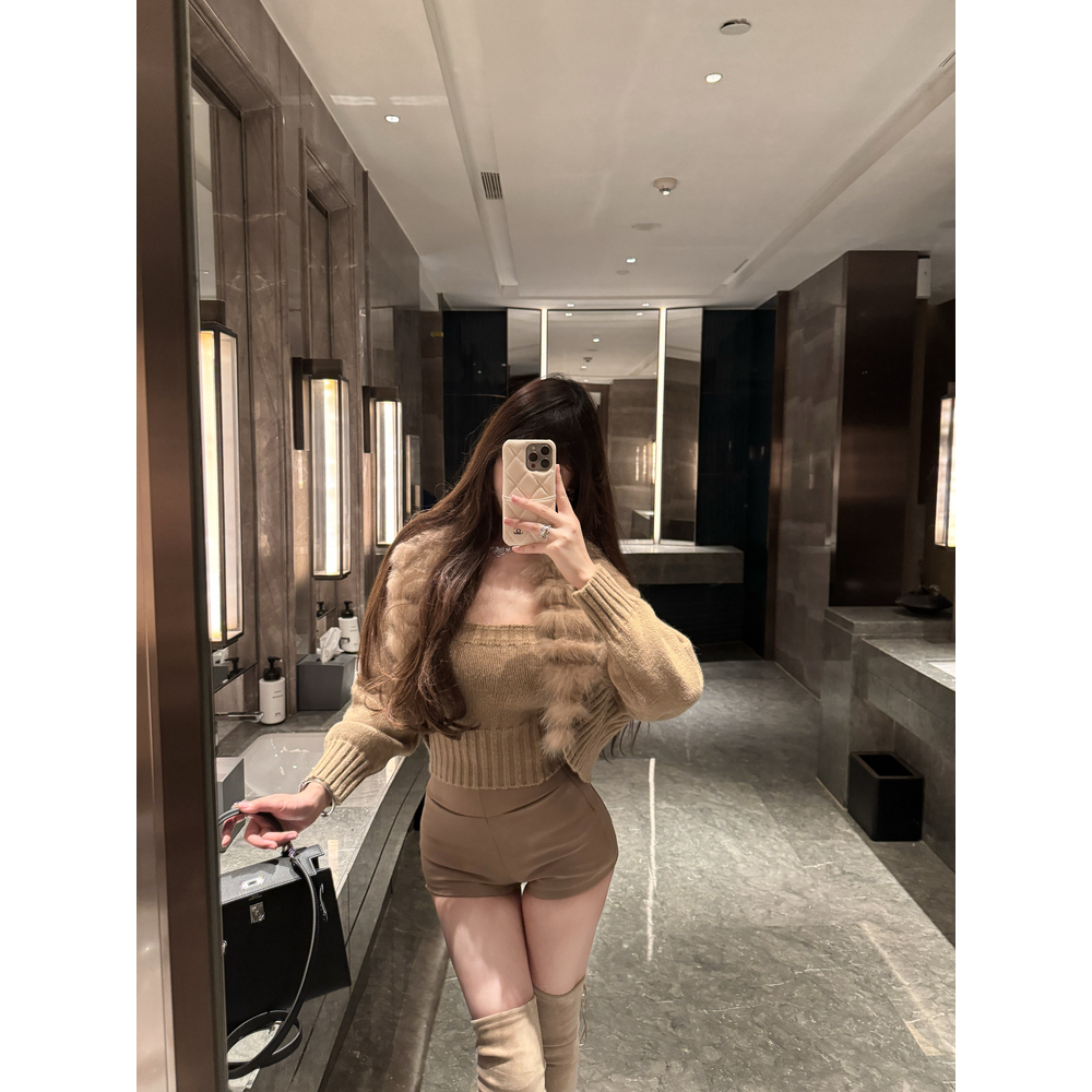 QYao Girls纯欲千金风软糯毛领针织外套针织抹胸时尚两件套女