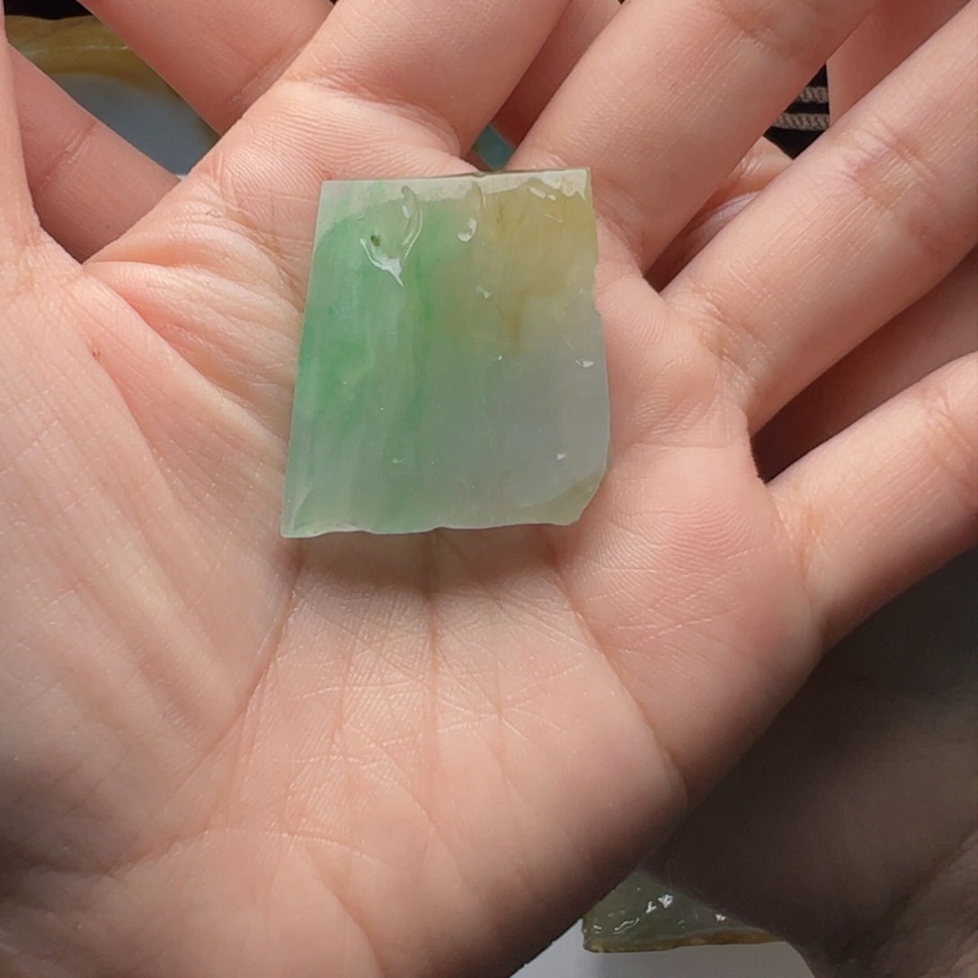 未镶嵌定制翡翠不包工