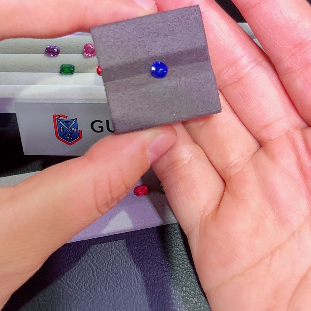裸石蓝宝石0.66ct