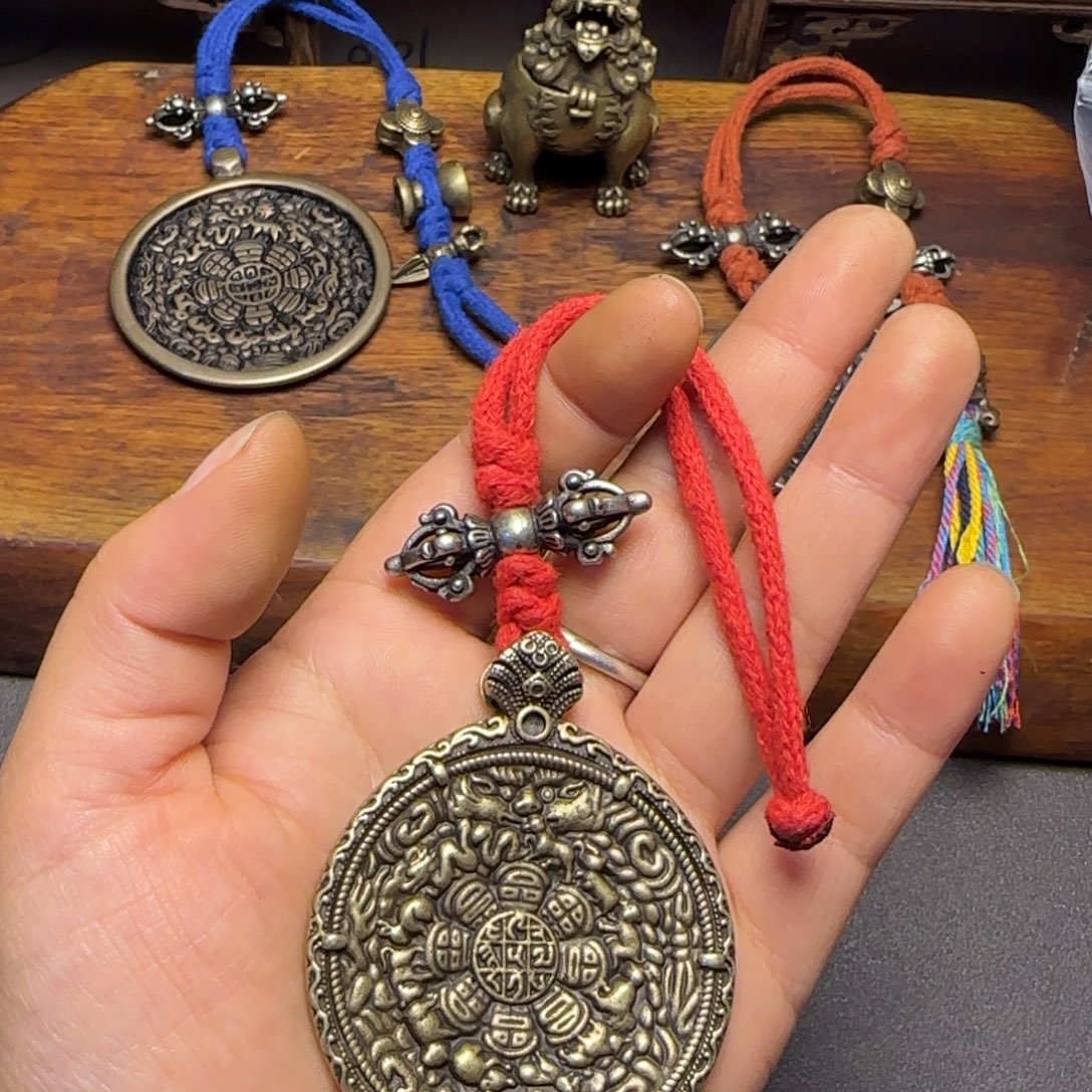 单***行泥塑藏传牌子……藏传牌子