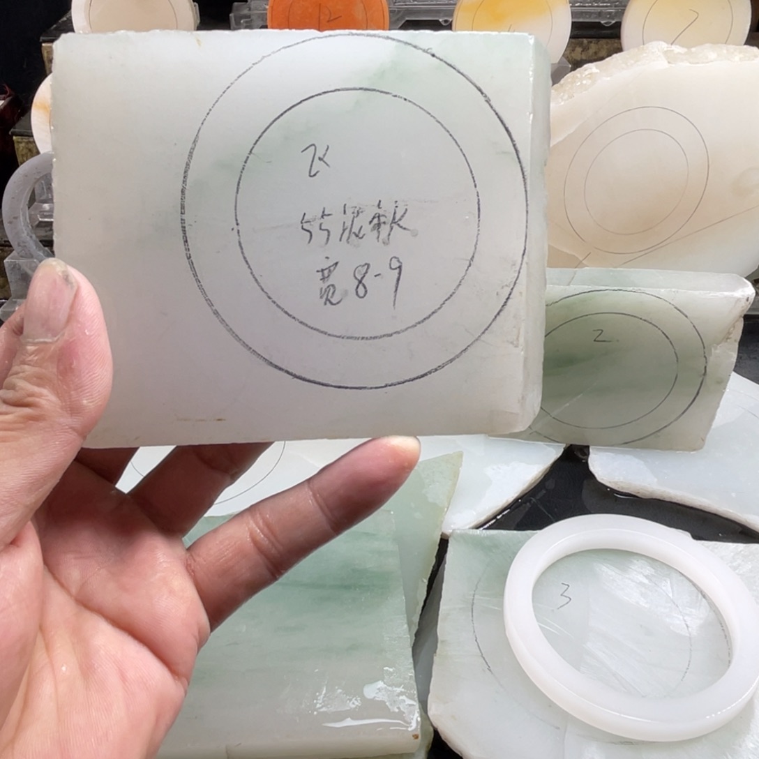 【闪购商品】定制石英质玉飞加工定制
