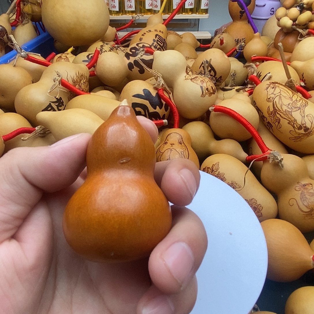 人***民香榧木葫芦工艺品