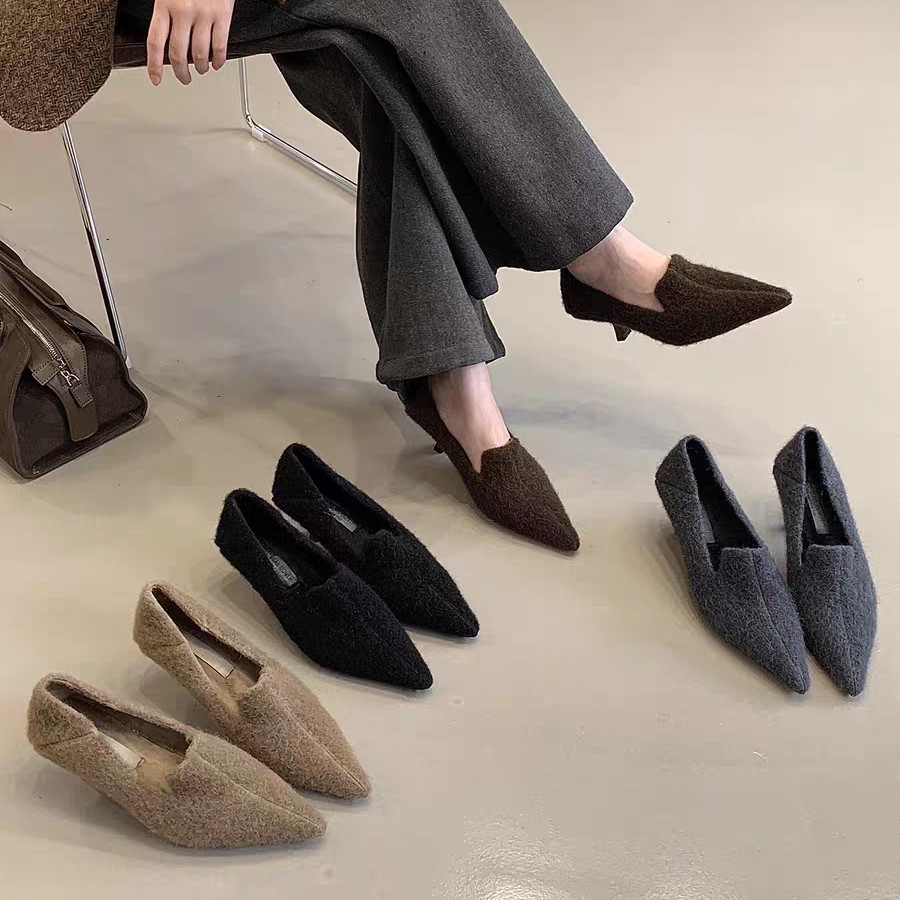 法式保暖加绒单鞋细跟小皮鞋2025冬季新款尖头绒面高跟鞋工作女鞋