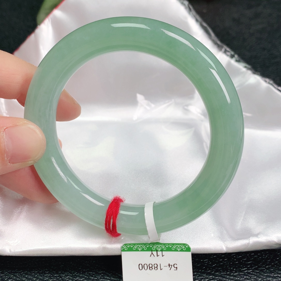 翡翠手镯未镶嵌5455圆