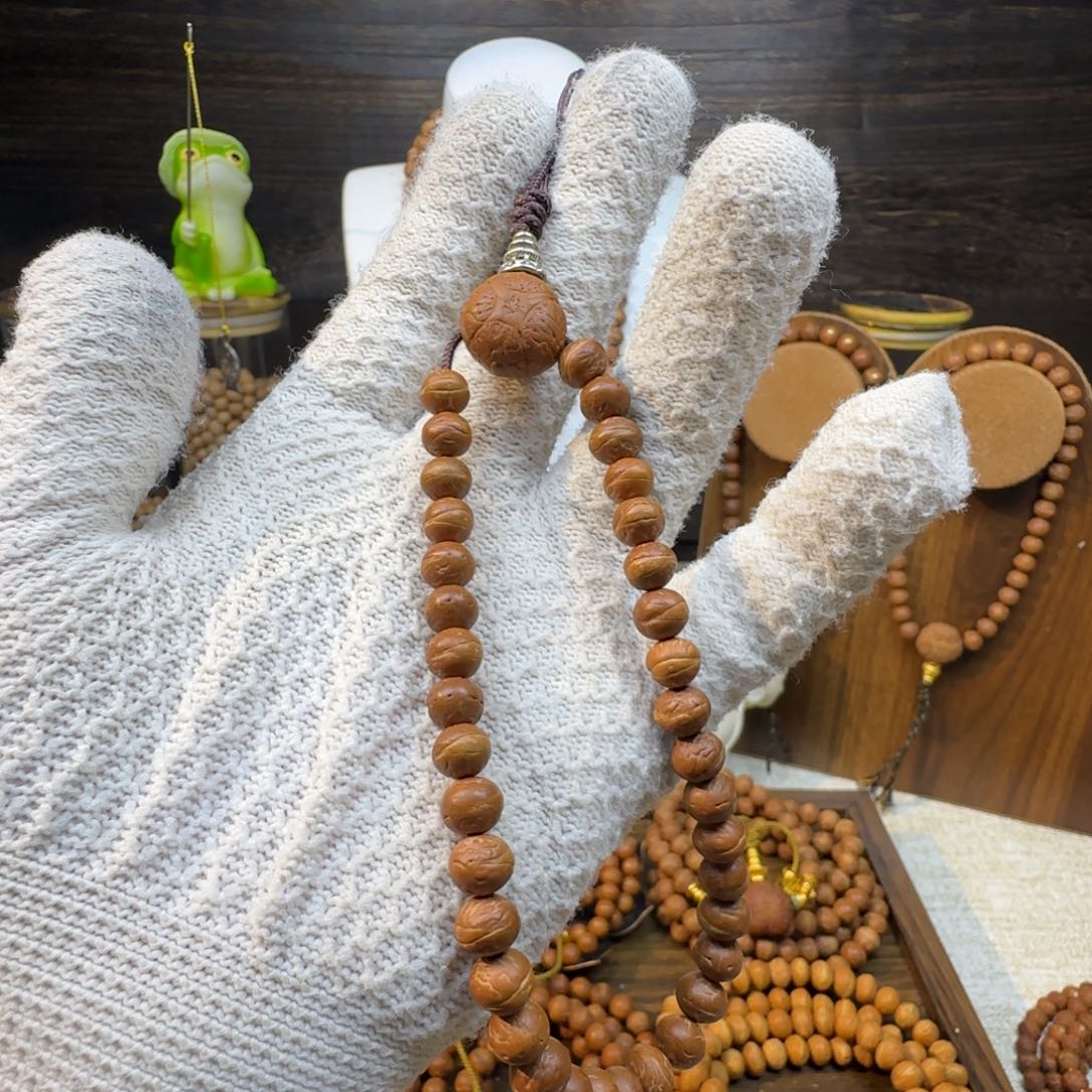 我***贱凤眼菩提吊坠酸枣核凤眼用户我不帅但我贱