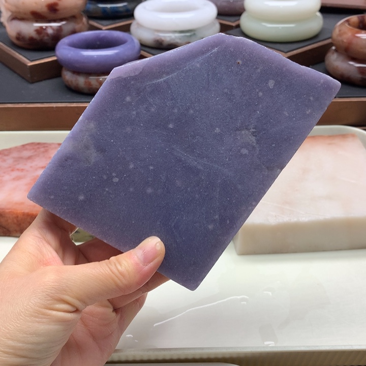 石英岩玉未镶嵌手镯