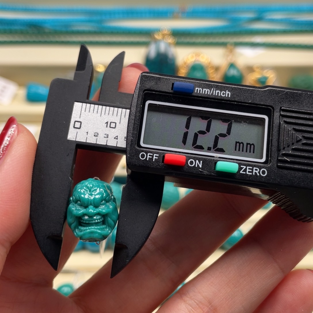 未镶嵌绿松石珠宝奇石恶僧