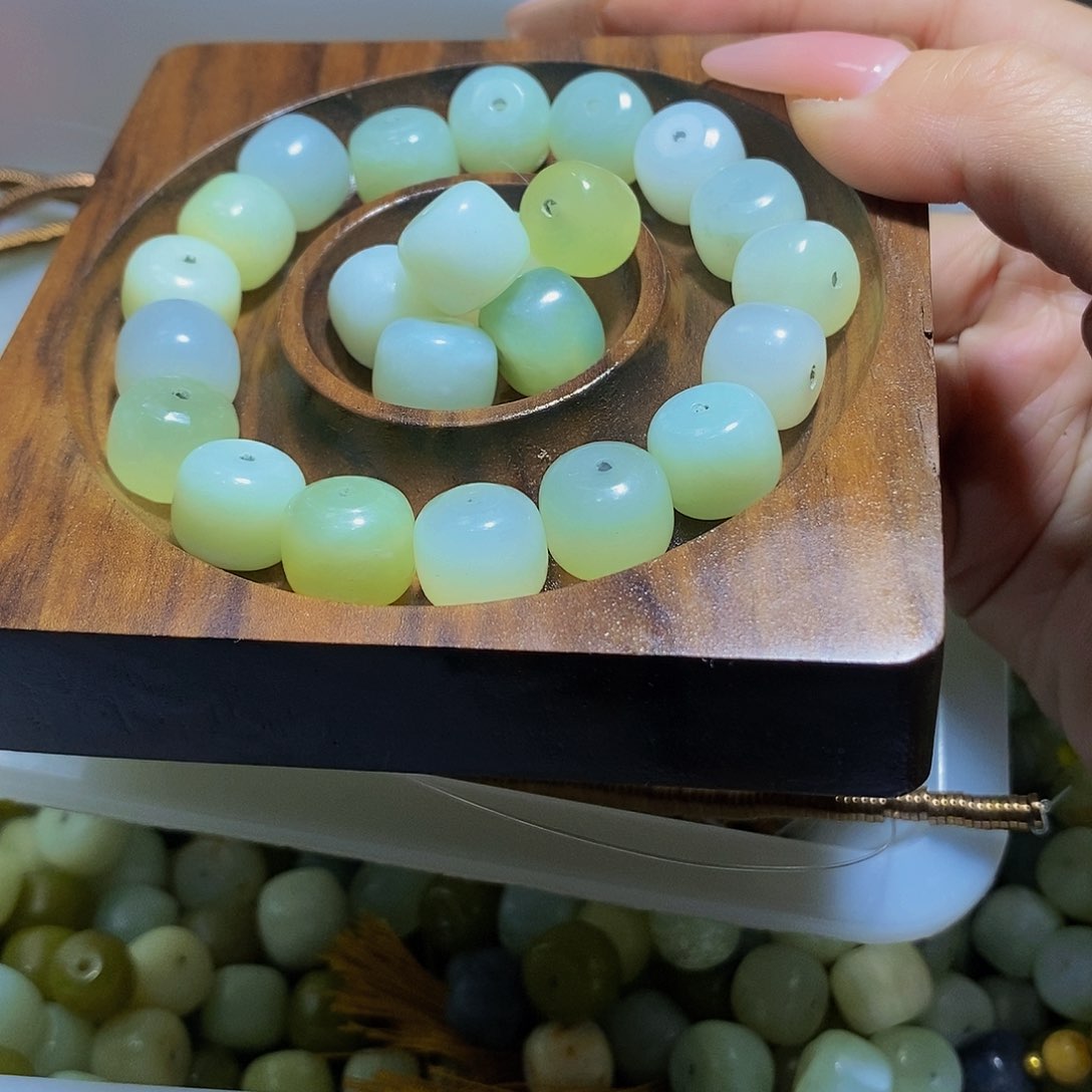 未镶嵌蛇纹石玉其他251