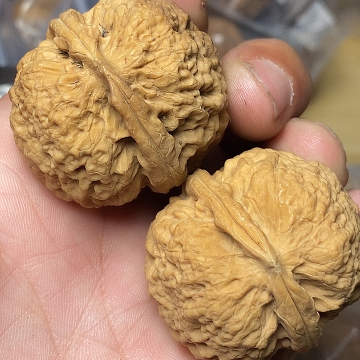 文玩核桃把件志成云铁文玩97